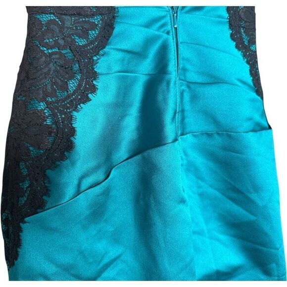 NWT Womens David’s Bridal Strapless Sleeveless Oasis Lace Satin Formal Dress - 2 - Picture 5 of 5